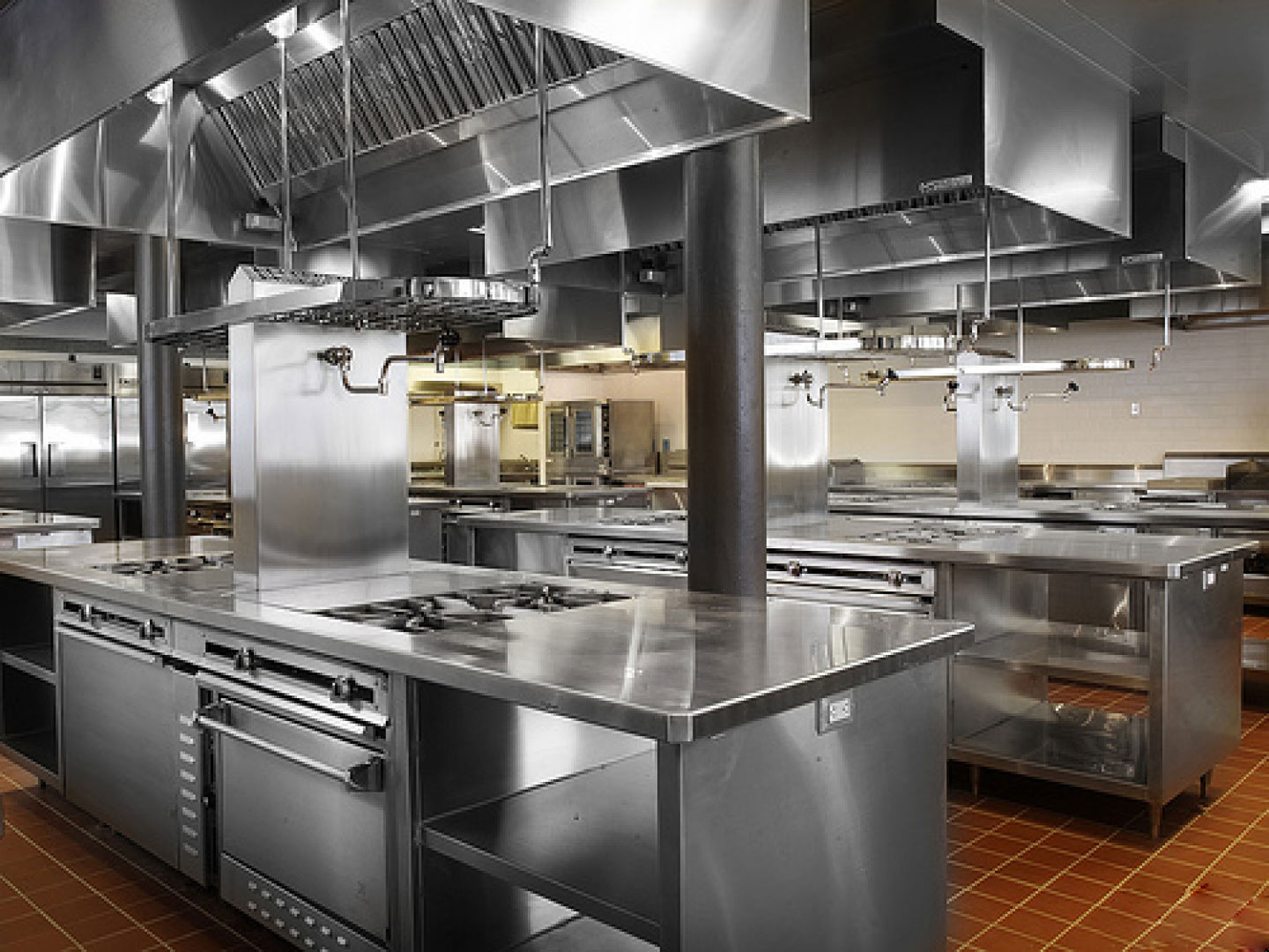 LONPON商用厨具—酒店厨房设备安全知识